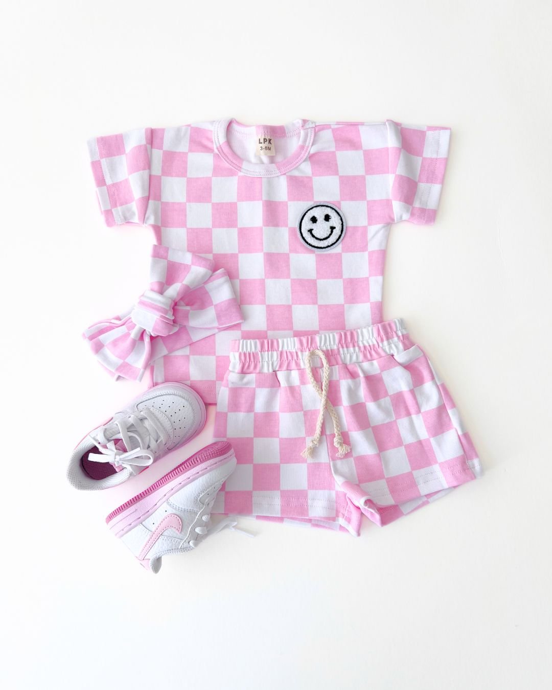 Jamie - checkered smiley shorts set