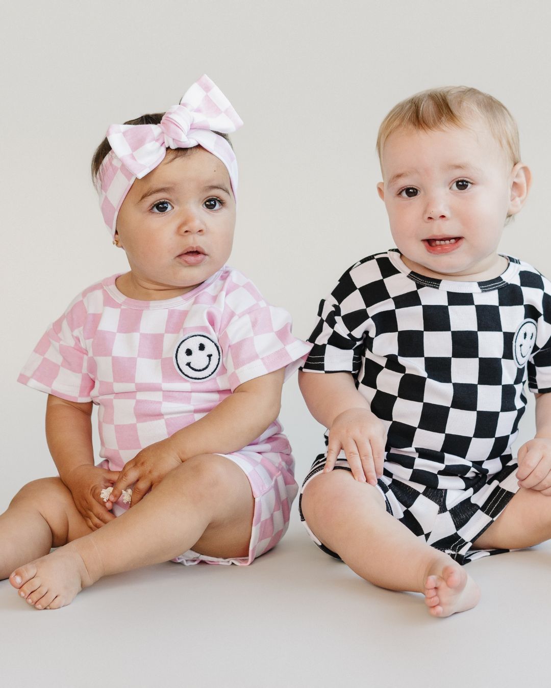 Jamie - checkered smiley shorts set