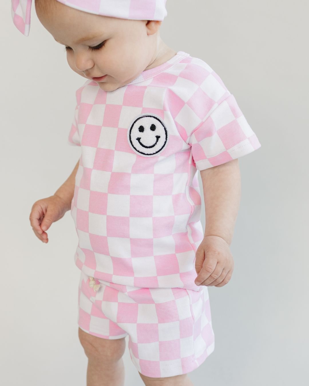 Jamie - checkered smiley shorts set